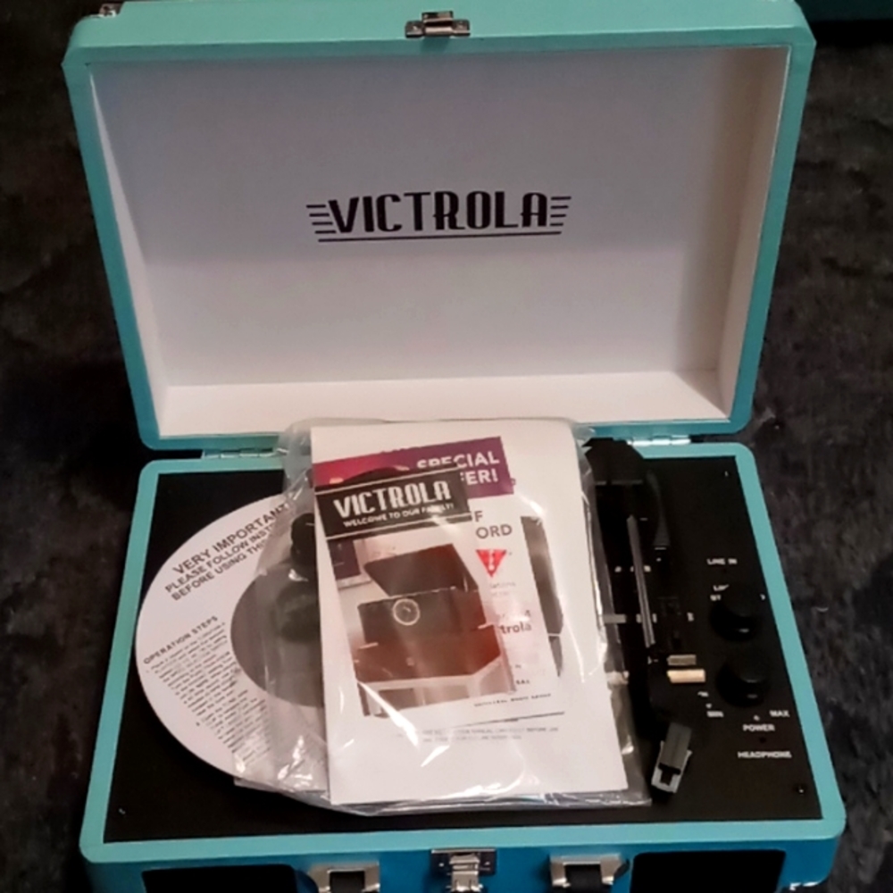 Victrola portable record player
